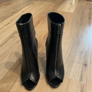 Black Tom Ford Heels